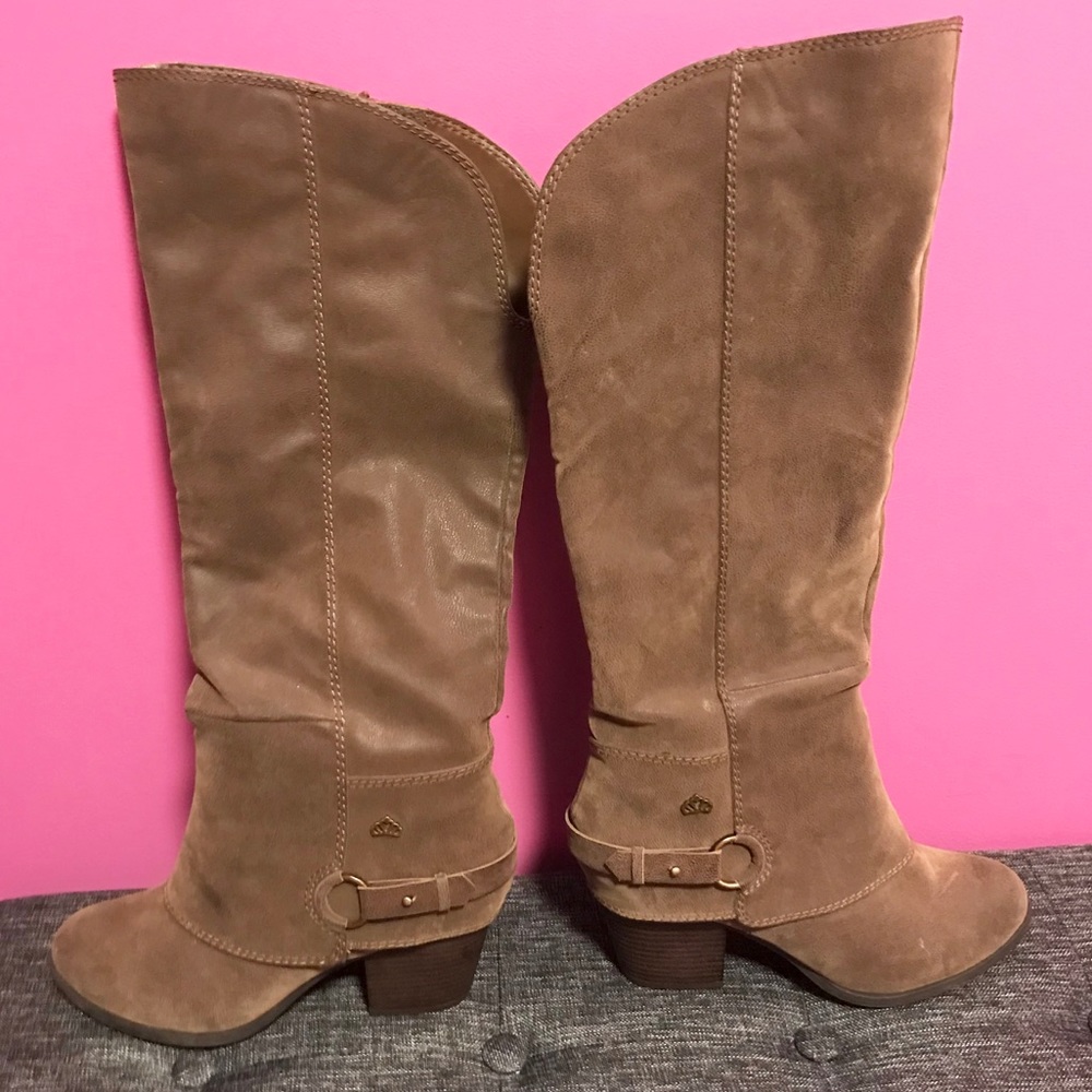 Fergalicious tall brown/tan boots